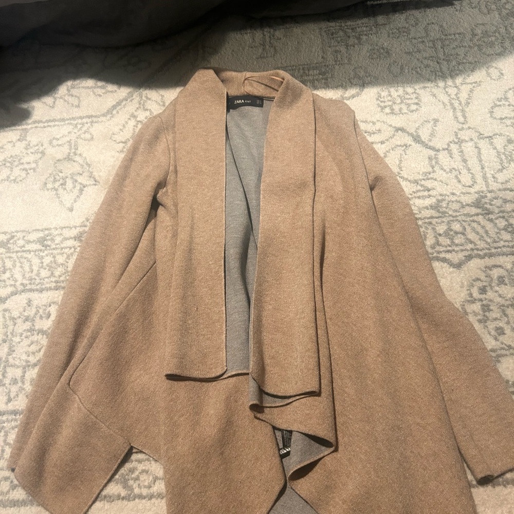 Zara Women's Camel Open Front Cardigan
